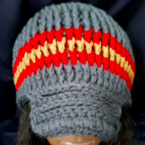 Hat - Picture 4 of 10